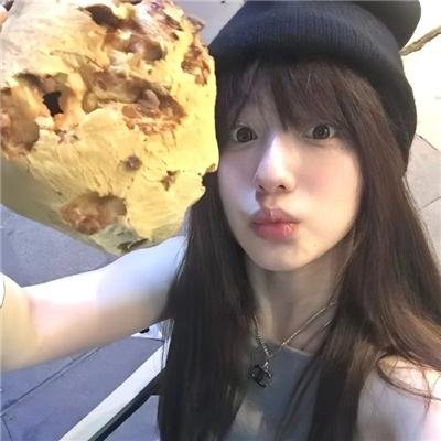女孩舞步